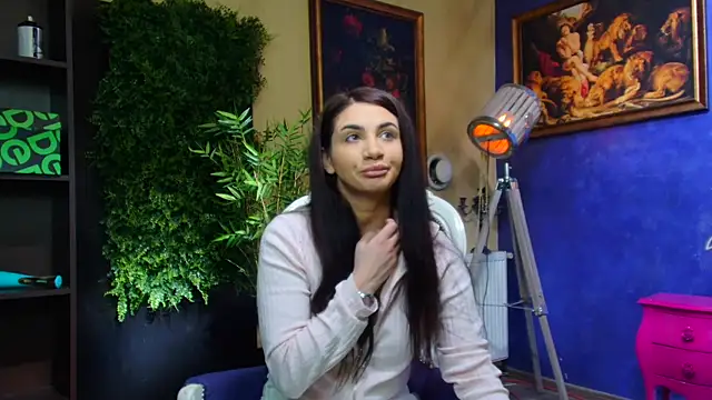 nicolepalmer online show from March 25, 9:34 am