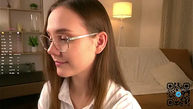 SweetSaraPie online show from January 13, 6:56 pm