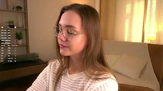 SweetSaraPie online show from February 11, 10:17 am