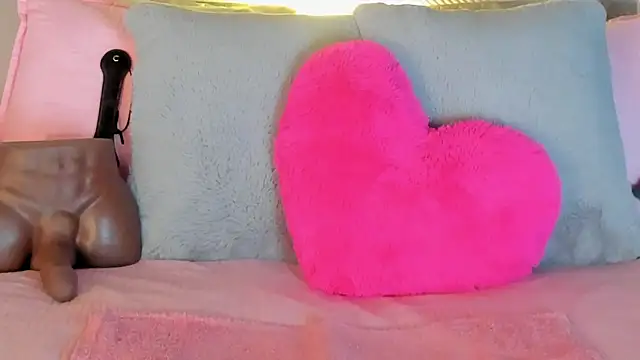  victoriaa  lois online show from November 11, 8:06 pm