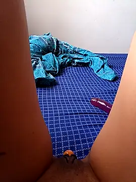 Seductress Malia online show from November 24, 9:50 pm