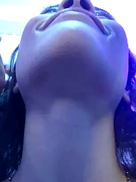  issy online show from January 18, 12:07 am