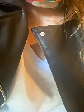 melisss2 online show from November 26, 12:17 pm