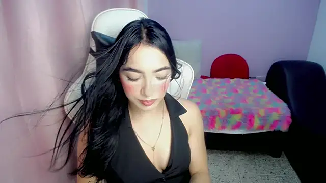 cielooo  online show from April 5, 4:22 am