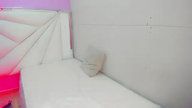 cielooo  online show from December 14, 8:58 pm