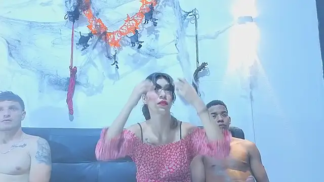 Amazing Sex ADS online show from October 27, 11:21 pm