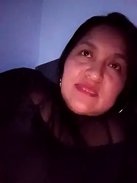 lucia00xx online show from February 22, 3:29 am