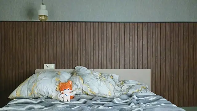 kitsun ne online show from October 22, 9:09 pm