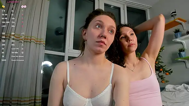 JohnetteConstine online show from December 14, 8:03 pm