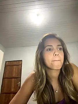 estrela aguiar online show from October 20, 9:51 pm