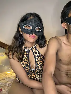 Lovebirdss online show from December 21, 11:25 am