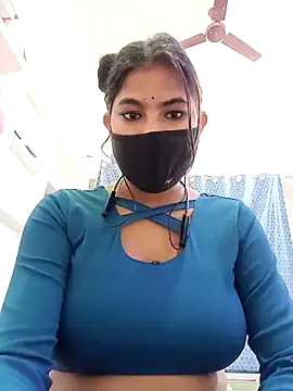 Hot radhaji online show from February 5, 1:47 pm