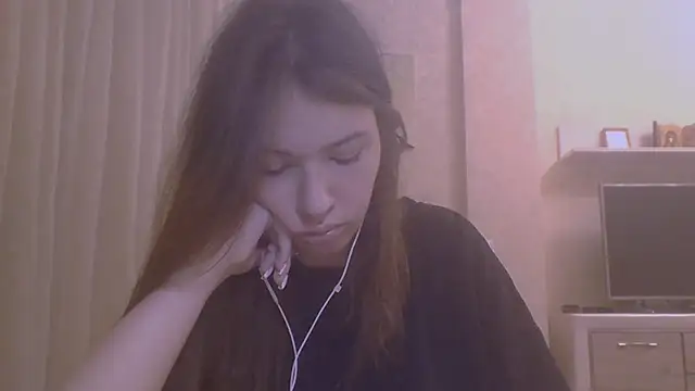 CeyaLier online show from October 13, 4:09 pm