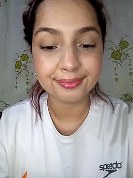 Snapshot of Dafne_linda chatting on October 17, 9:45 am Dafne linda online show from October 17, 9:45 am