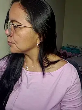 Miss  kendra  online show from November 18, 11:22 am