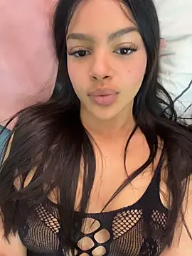 MeganHillss online show from April 8, 7:16 pm