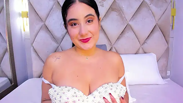 GabyParker  online show from January 15, 11:49 am