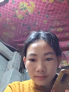 gio-thu online show from February 13, 7:04 pm