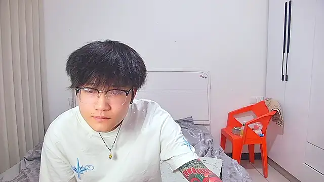 KK-cuteboy online show from June 1, 12:07 pm