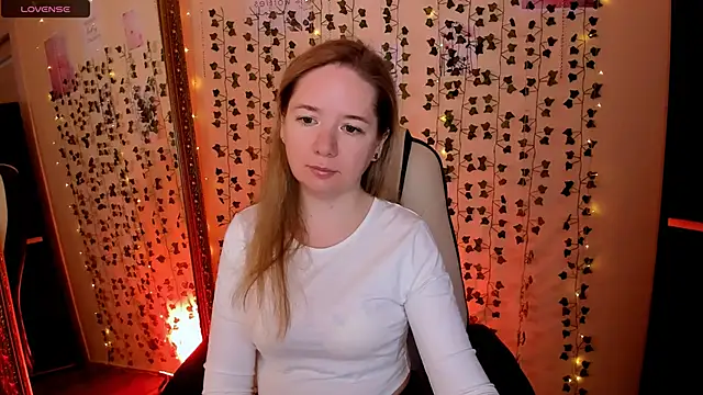 Evaa Braunn online show from March 2, 2:11 am