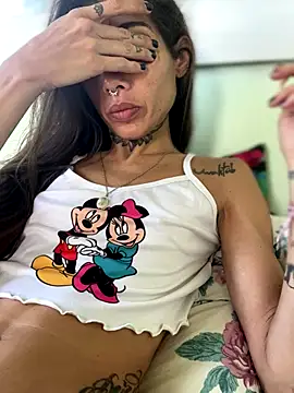 casalskunk online show from November 2, 10:40 am