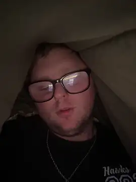 bobforbus2025 online show from February 4, 6:27 am