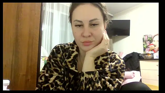 MeadowEyes online show from January 14, 7:52 pm