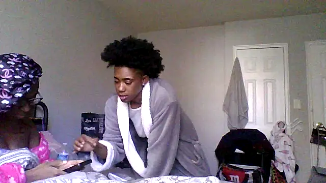 dezzidavill online show from March 28, 9:03 pm