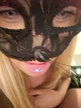 Libertine6259 online show from April 13, 9:10 am