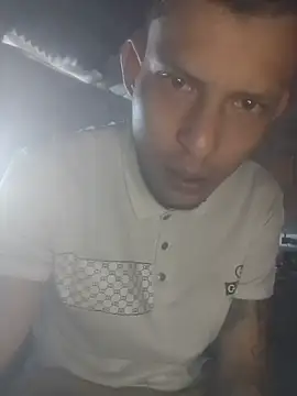 BenedettoMr69 online show from March 26, 6:42 pm