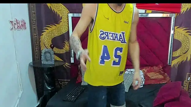 Pride couple online show from December 22, 4:26 am