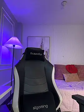 HoneyMollyX online show from February 26, 1:32 pm