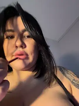 SwittieKendra online show from February 17, 6:46 am