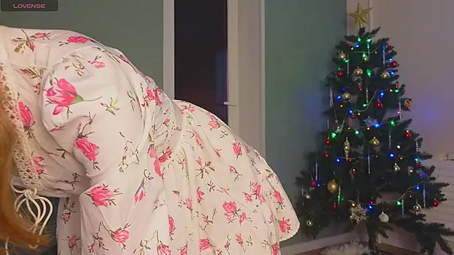 summer flame online show from December 20, 9:35 am