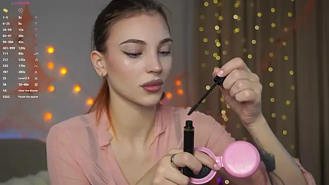 beckymadsons online show from December 2, 11:12 am