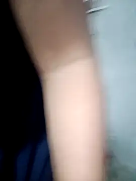 Lal pari143 online show from November 4, 12:43 pm