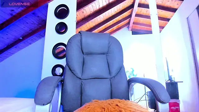 Adara Ferrara online show from March 15, 5:20 am