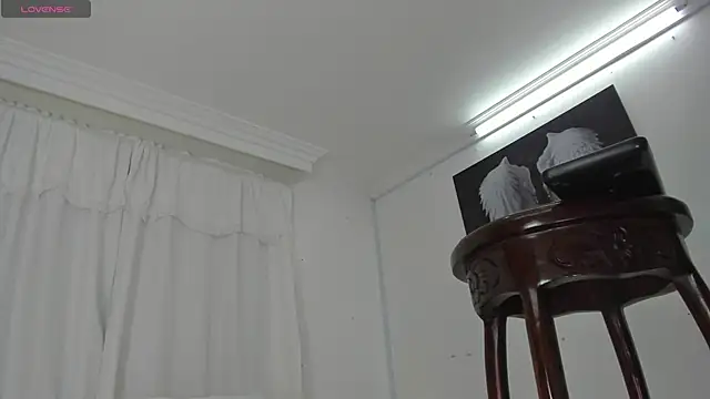 Grecia Moore online show from February 28, 9:25 pm