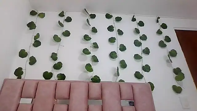 abby moss 2 online show from February 8, 1:15 pm