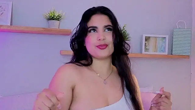 shainadavis online show from February 7, 4:05 am