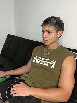 mirallesandbig online show from December 3, 12:57 am