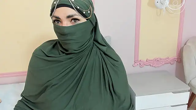  naylaa  online show from March 13, 5:53 am