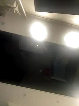 Butterfly8385 online show from November 16, 5:42 am