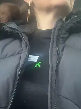 Butterfly8385 online show from February 20, 2:51 pm