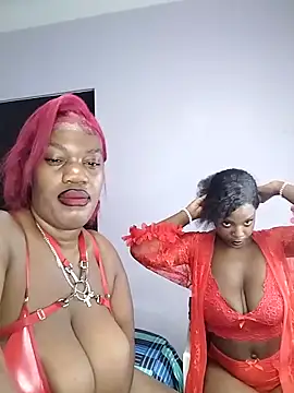 SweetBedroomEyez online show from June 6, 9:10 pm