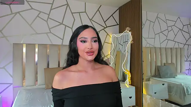 BEELLA TAY1 online show from April 15, 8:53 pm