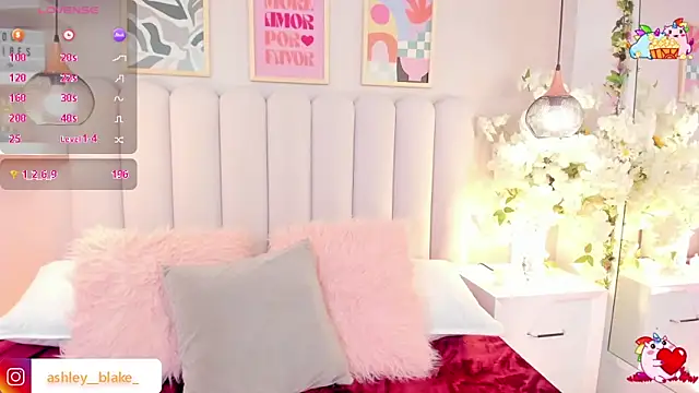 Isabella  gonzalez  online show from December 20, 5:33 am