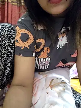 Tanha18 online show from November 15, 7:48 pm