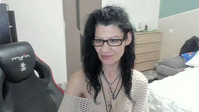 SweetSin40 online show from March 25, 10:23 pm