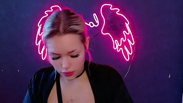 Eva Mooor online show from November 15, 7:42 am